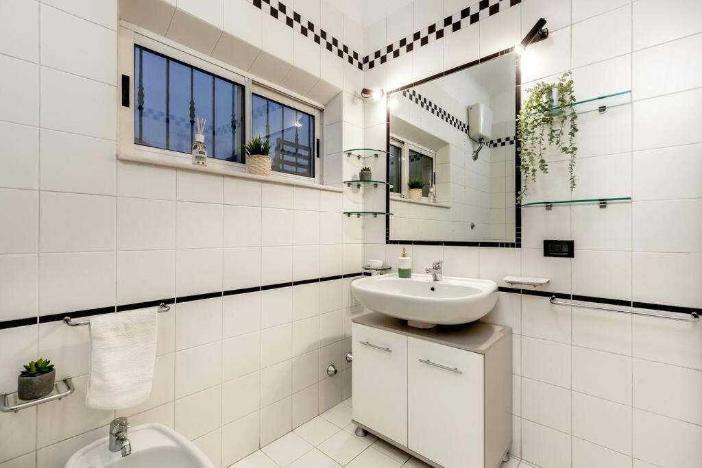 500 Mt. Dal Mare Wifi Clima & Design Apartment